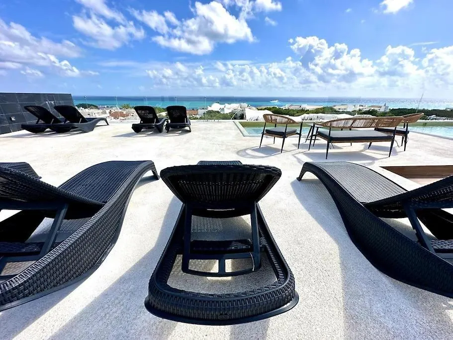 Apartment 2Br Modern Condo - Rooftop Pool With Stunning Views Playa del Carmen