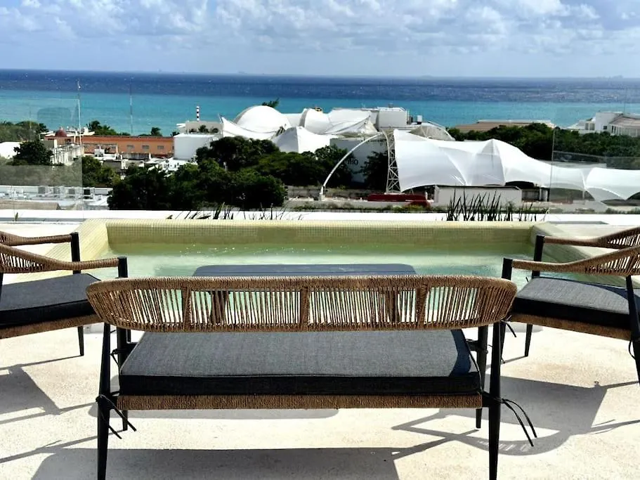 2Br Modern Condo - Rooftop Pool With Stunning Views Playa del Carmen Apartment