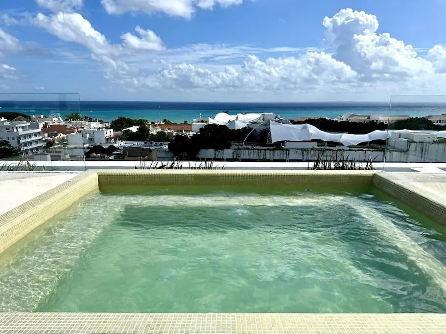 2Br Modern Condo - Rooftop Pool With Stunning Views Playa del Carmen Apartment