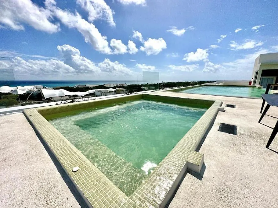 Apartment 2Br Modern Condo - Rooftop Pool With Stunning Views Playa del Carmen
