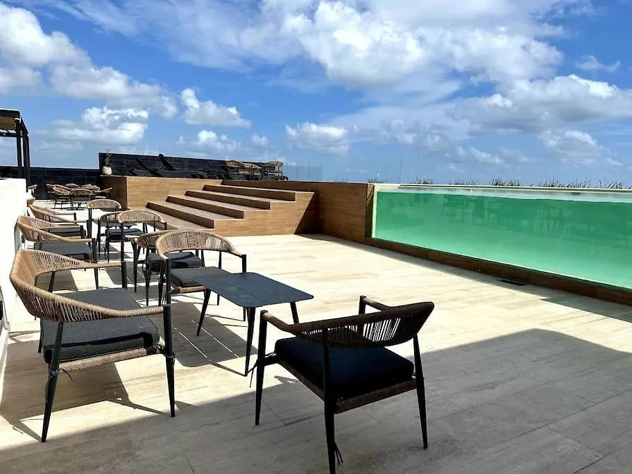Apartment 2Br Modern Condo - Rooftop Pool With Stunning Views Playa del Carmen